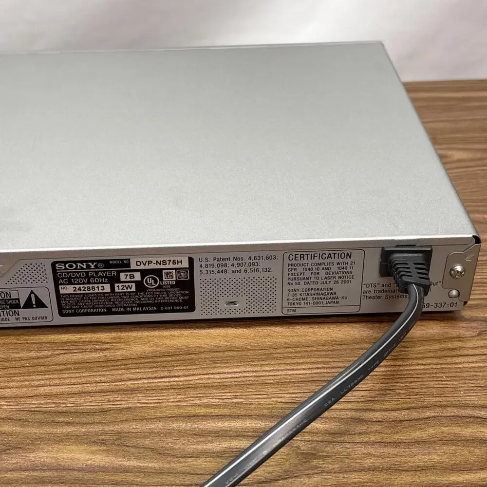 Sony DVP-NS75H Silver CD/DVD Player HDMI 720p / 1080i Upscale No Remote